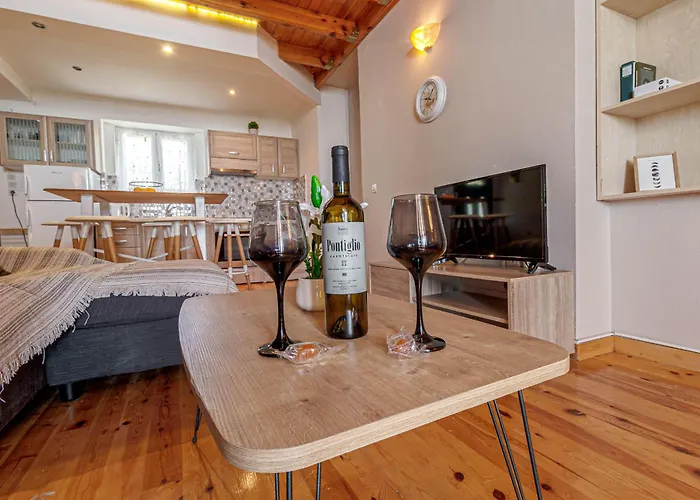 Ionelia Seaview 2 Apartment Ýpsos